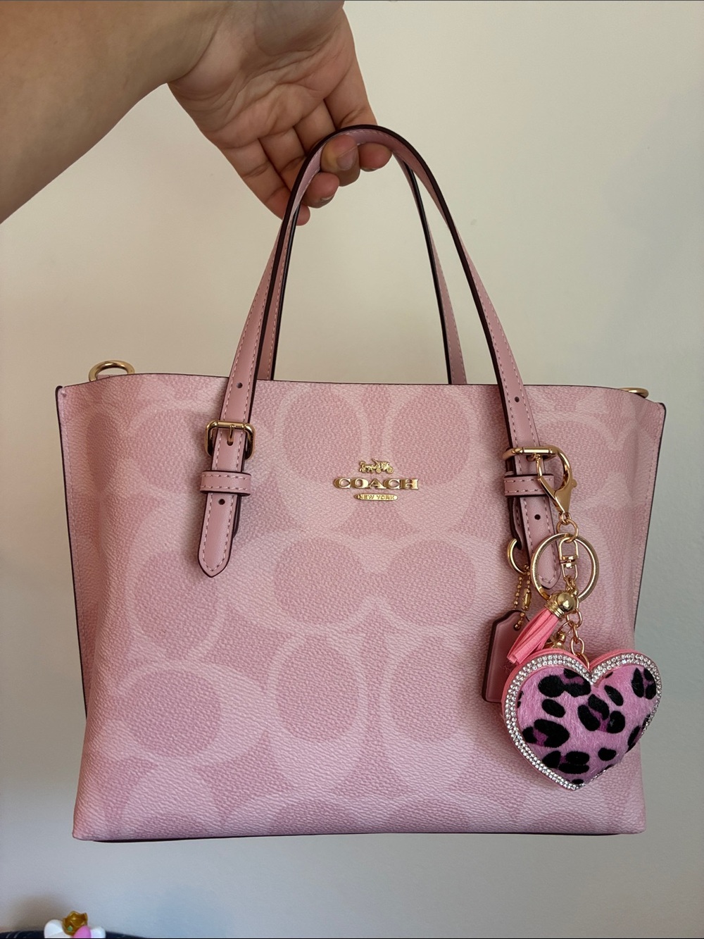 2/$20🎀 Pink Leopard Heart Keychain with Gold Hardware